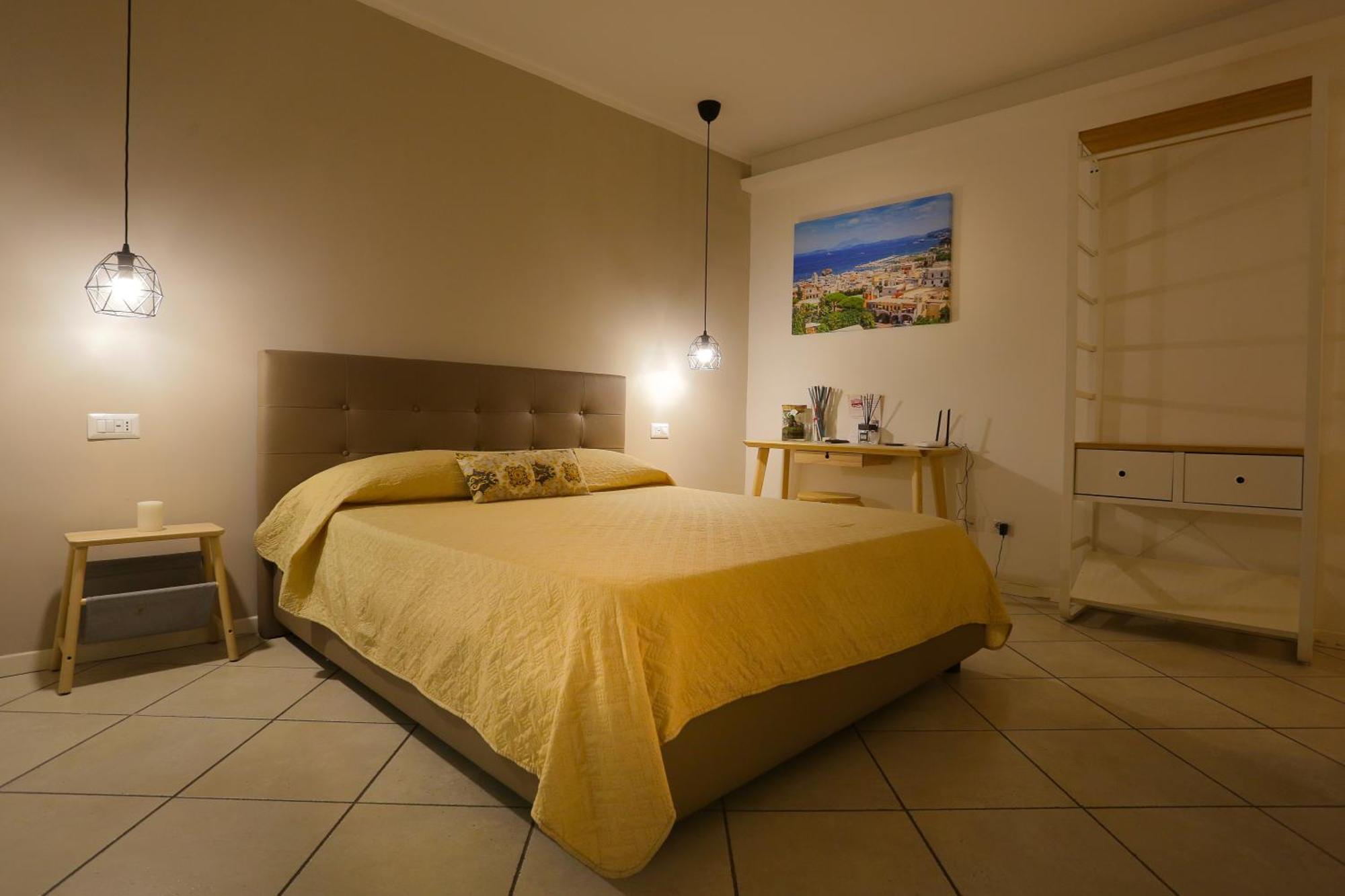 Domus Zapata Hotel เนเปิลส์ ภายนอก รูปภาพ